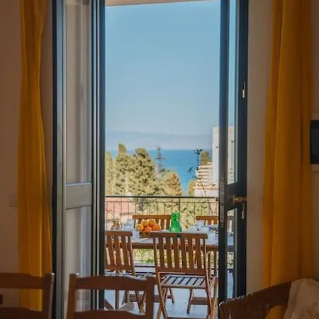 Belvedere House Mazzarò Appartement